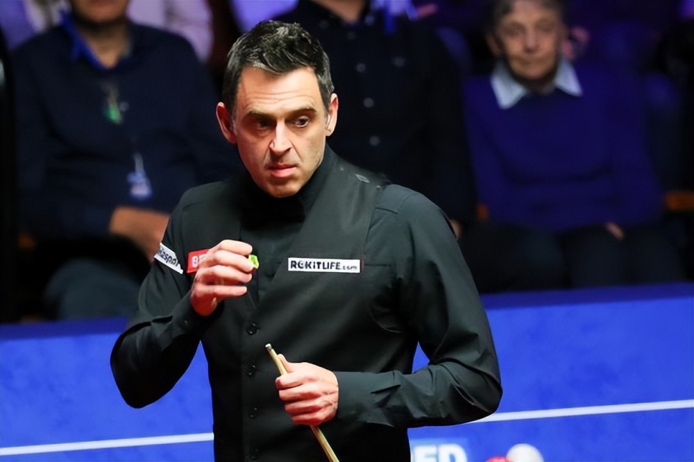 还让球迷们 还让球迷们